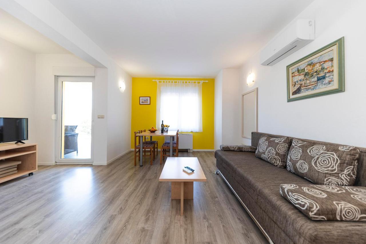 Guesthouse Villa Irena Zadar Ngoại thất bức ảnh