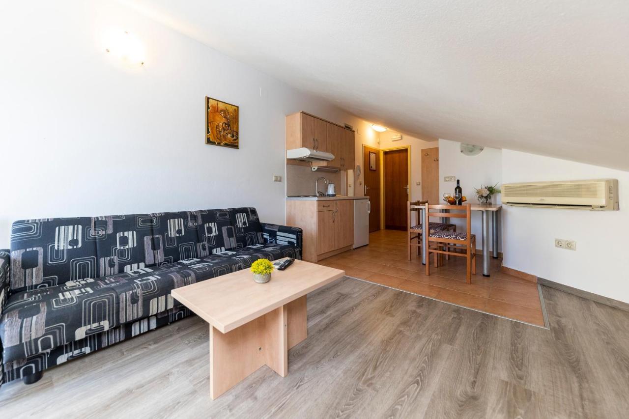 Guesthouse Villa Irena Zadar Ngoại thất bức ảnh