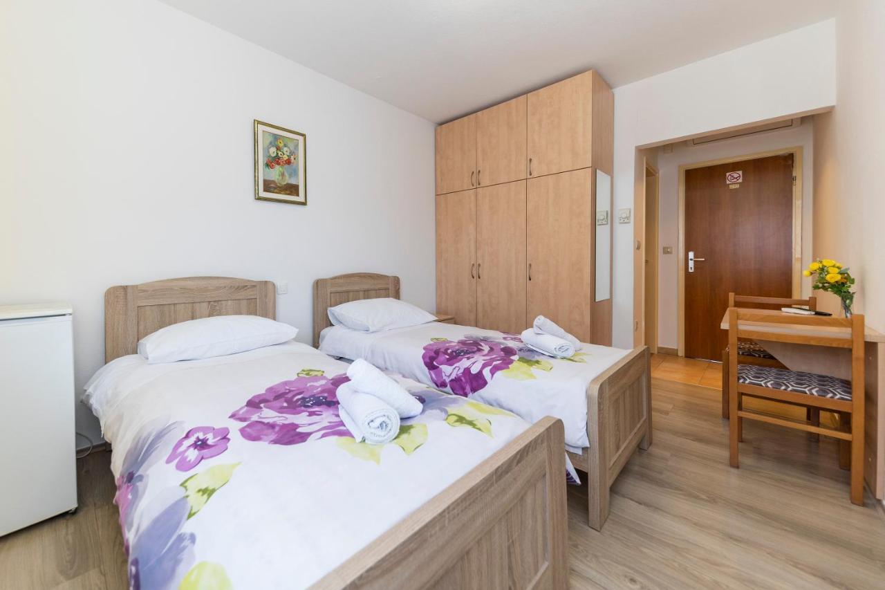 Guesthouse Villa Irena Zadar Ngoại thất bức ảnh