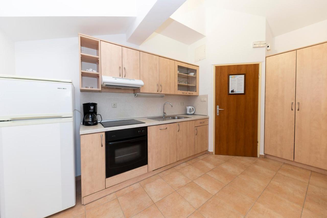 Guesthouse Villa Irena Zadar Ngoại thất bức ảnh